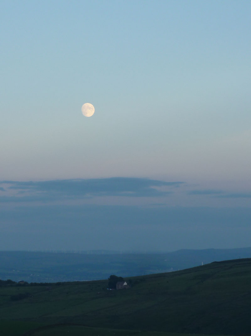 Moon Pendle